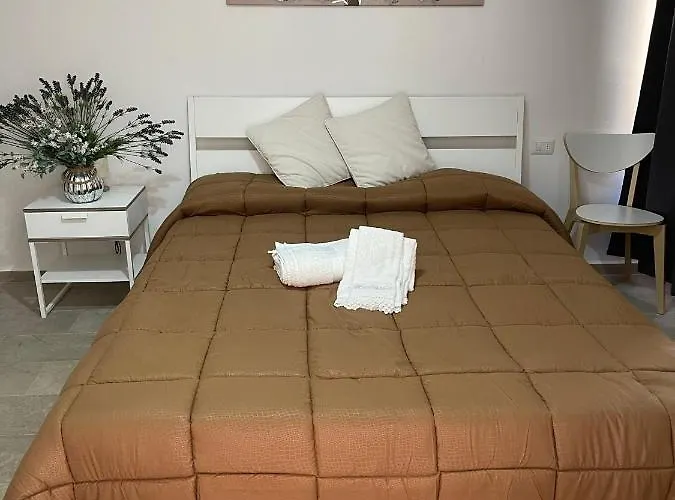 Matty's Guest house 3*